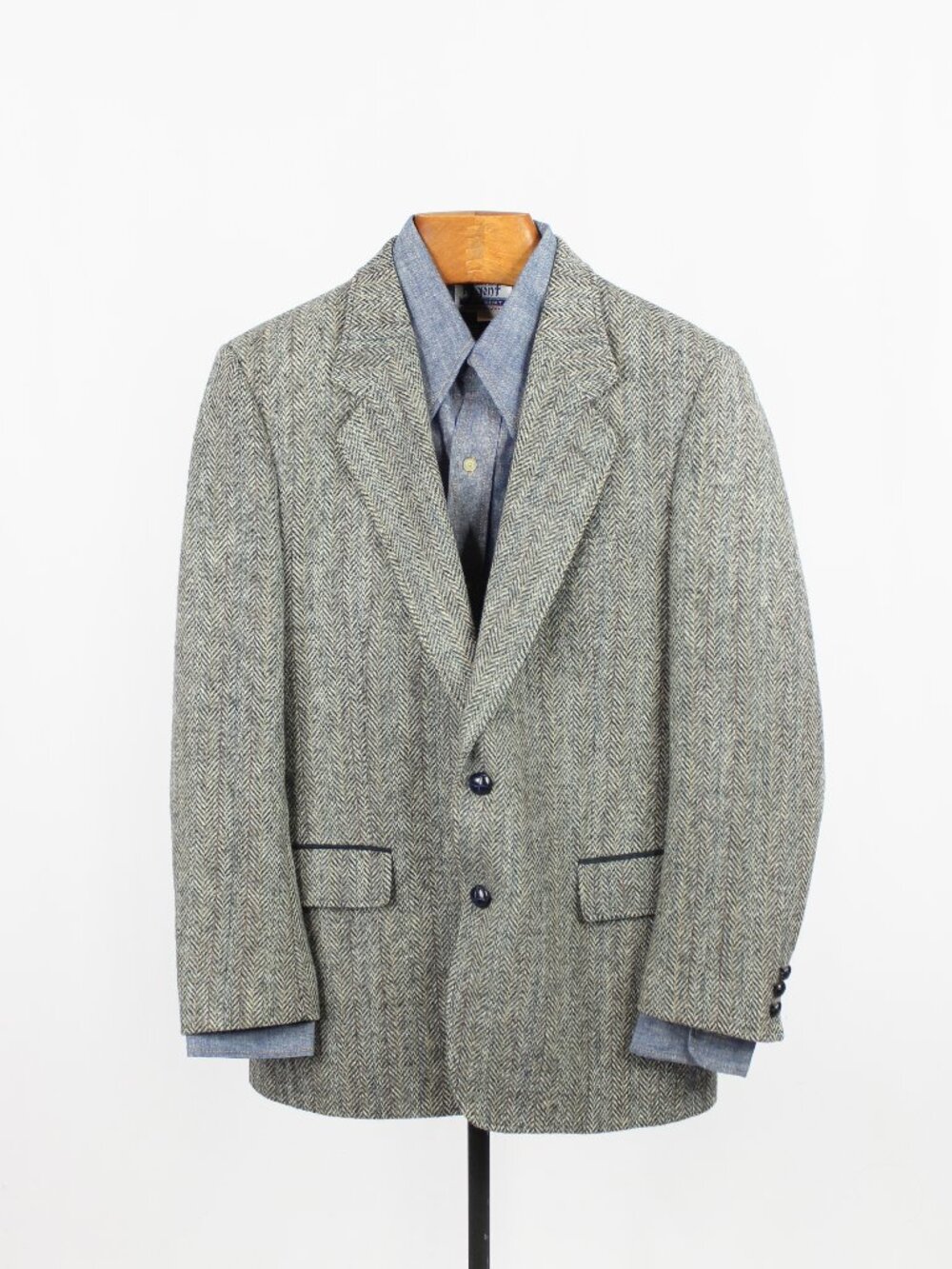 Vintage HARRIS TWEED Grey Herringbone Wool Sport Coat Blazer Jacket, Size L/42